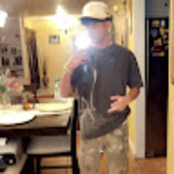 Meet your Posher, Alexander - Picture 1 of 1